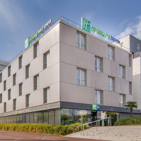 Holiday Inn Express Saint-Nazaire By Ihg Exterior photo