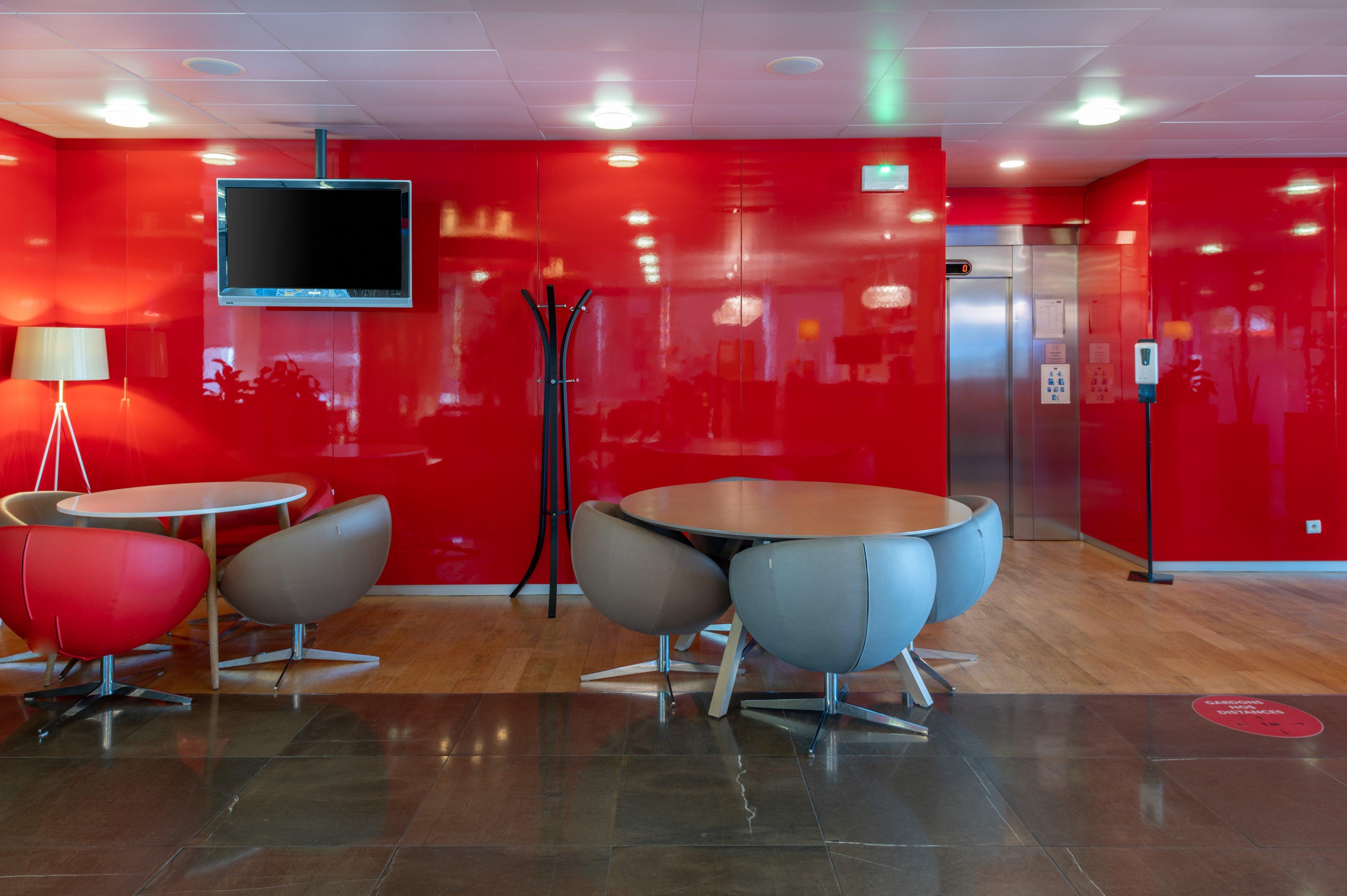 Holiday Inn Express Saint-Nazaire By Ihg Exterior photo