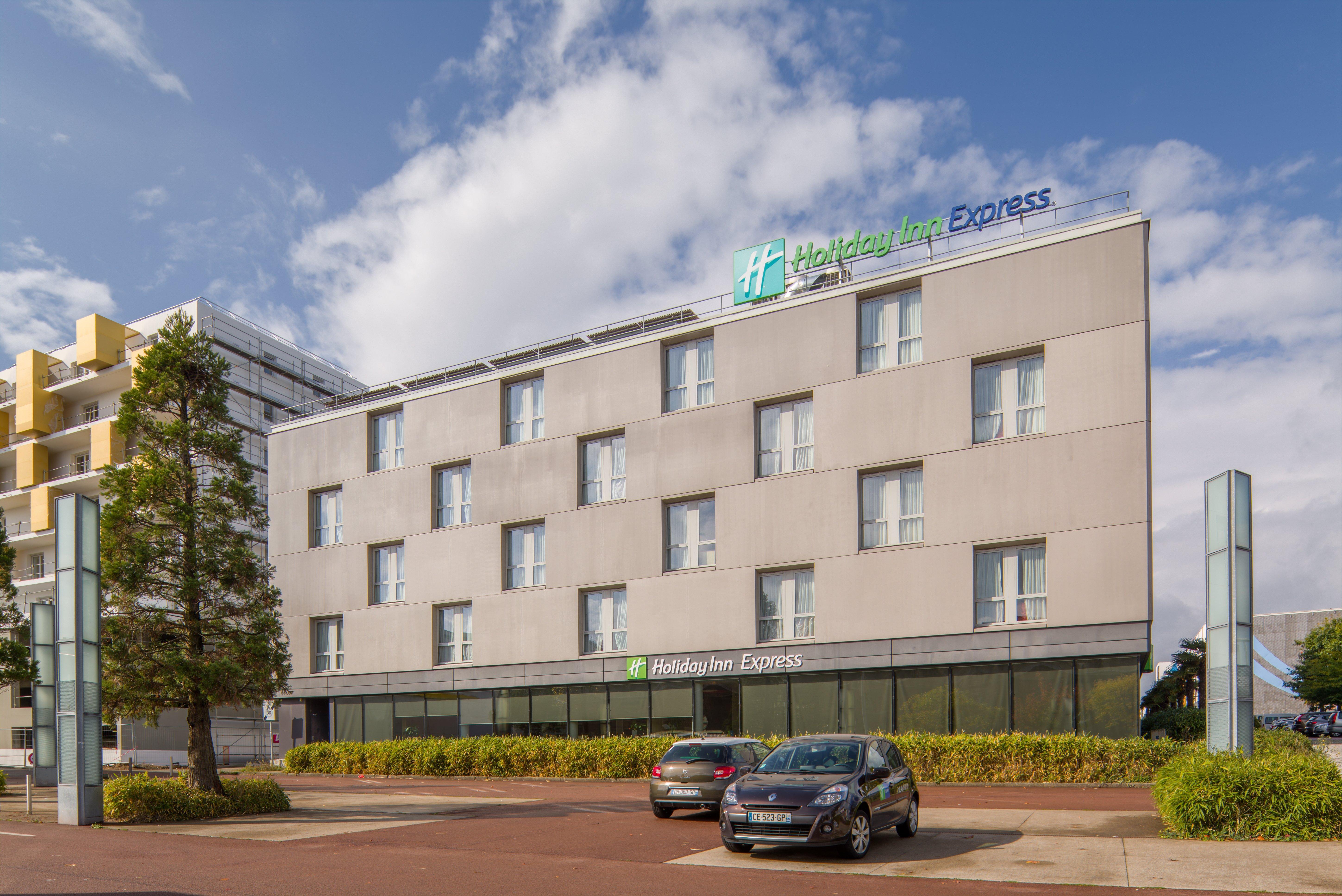 Holiday Inn Express Saint-Nazaire By Ihg Exterior photo