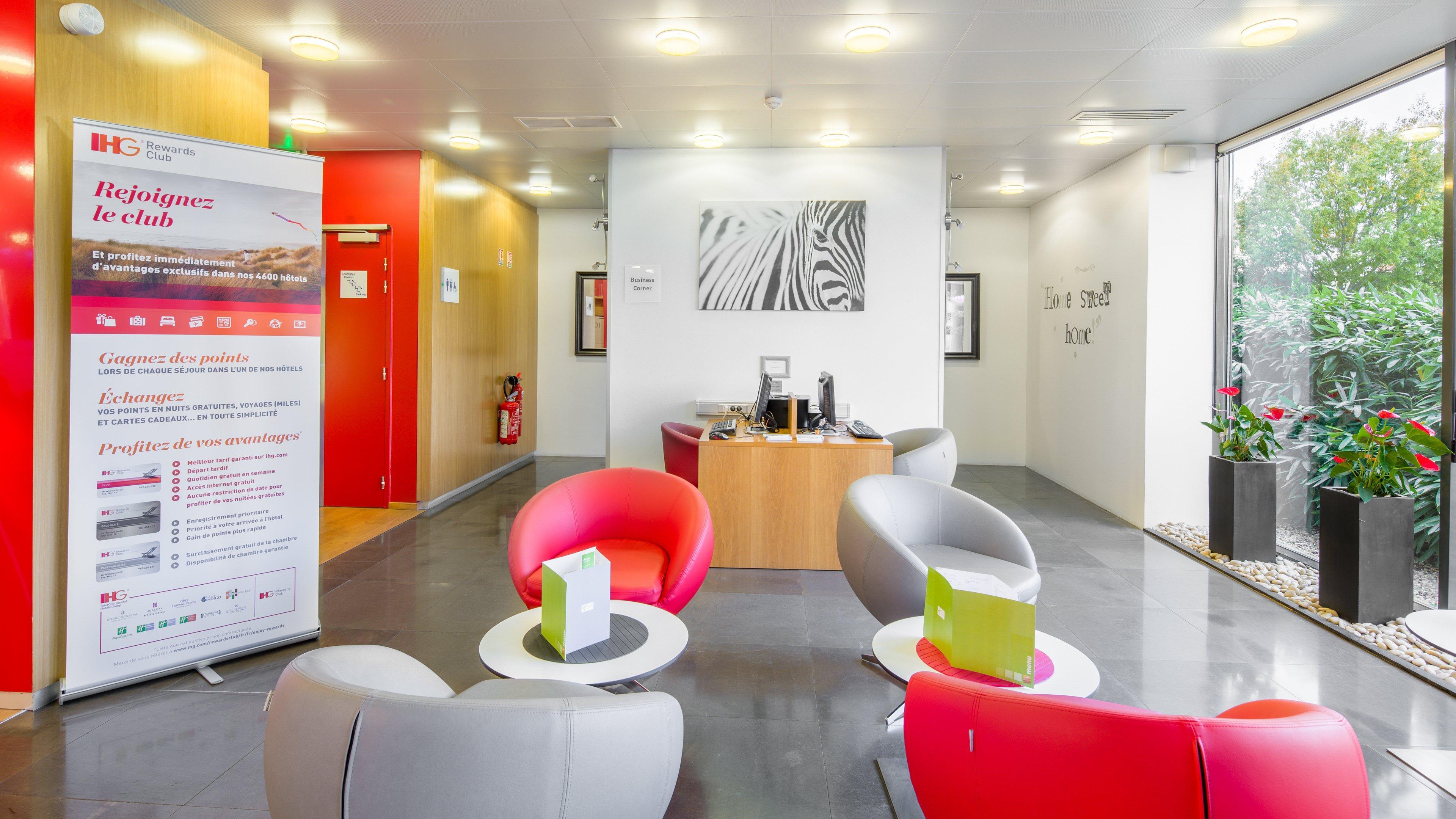 Holiday Inn Express Saint-Nazaire By Ihg Exterior photo