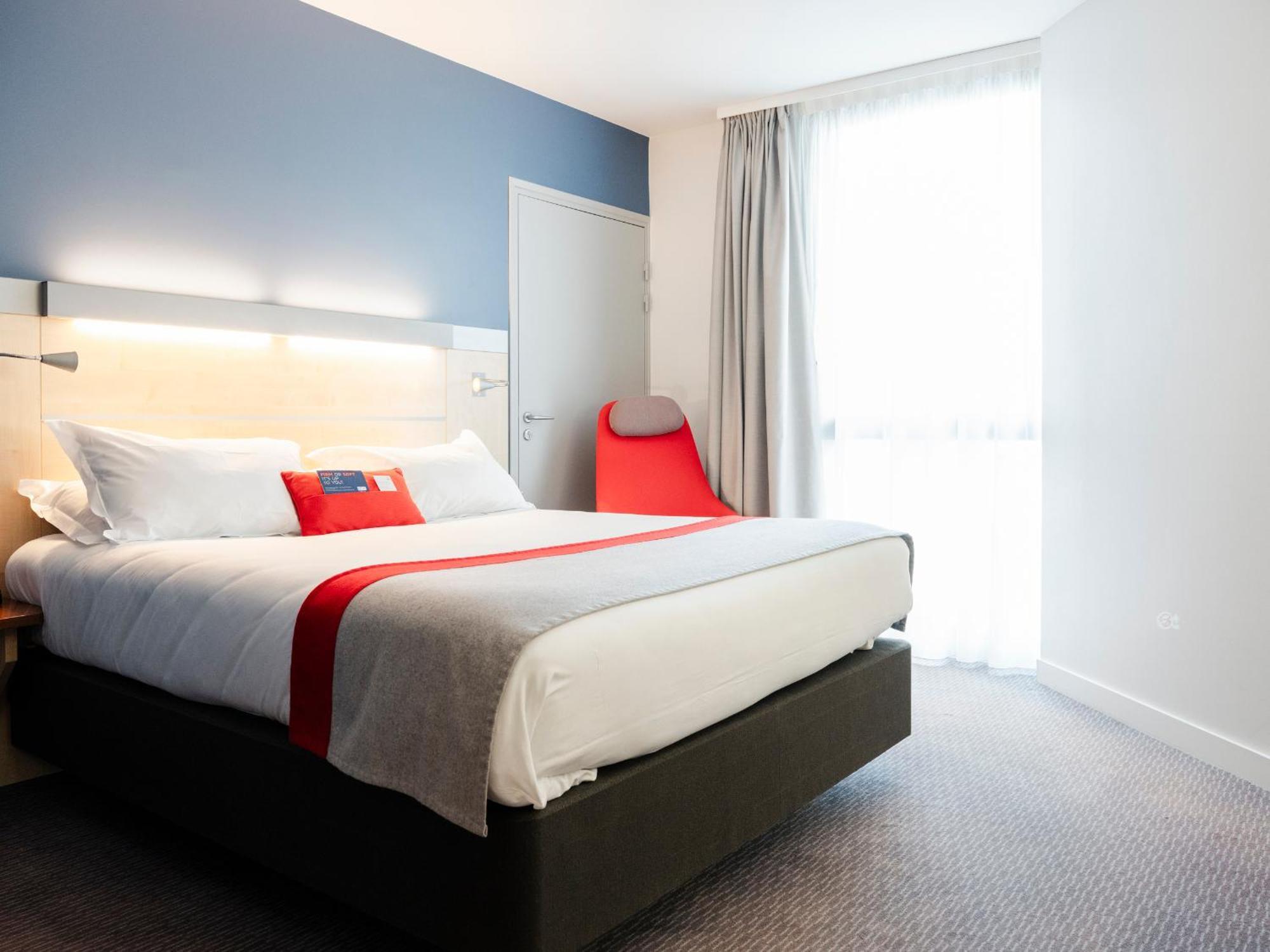 Holiday Inn Express Saint-Nazaire By Ihg Exterior photo