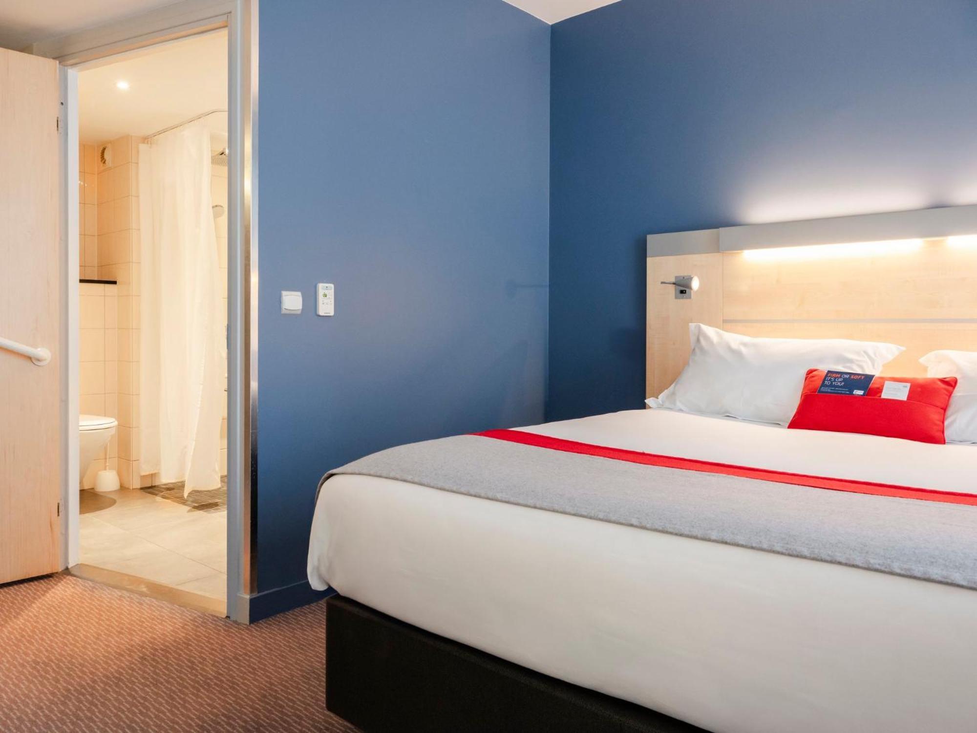 Holiday Inn Express Saint-Nazaire By Ihg Exterior photo
