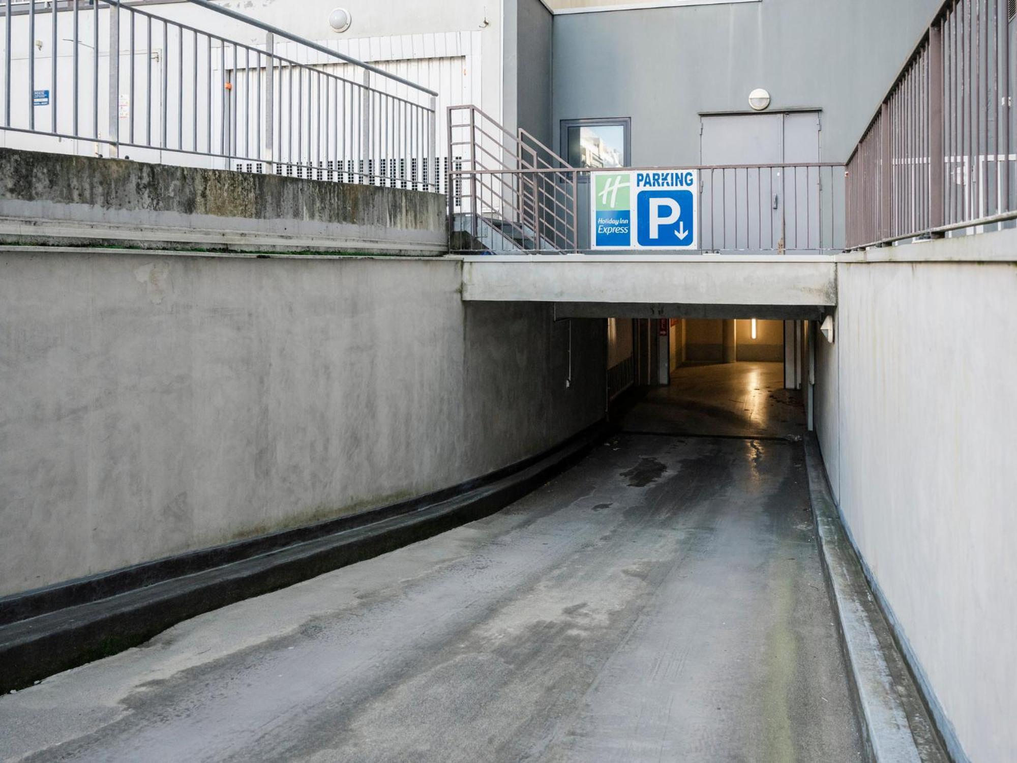 Holiday Inn Express Saint-Nazaire By Ihg Exterior photo